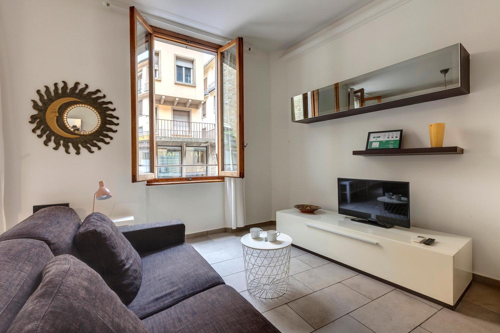 Mamo Florence - Santo Stefano Apartment ภายนอก รูปภาพ