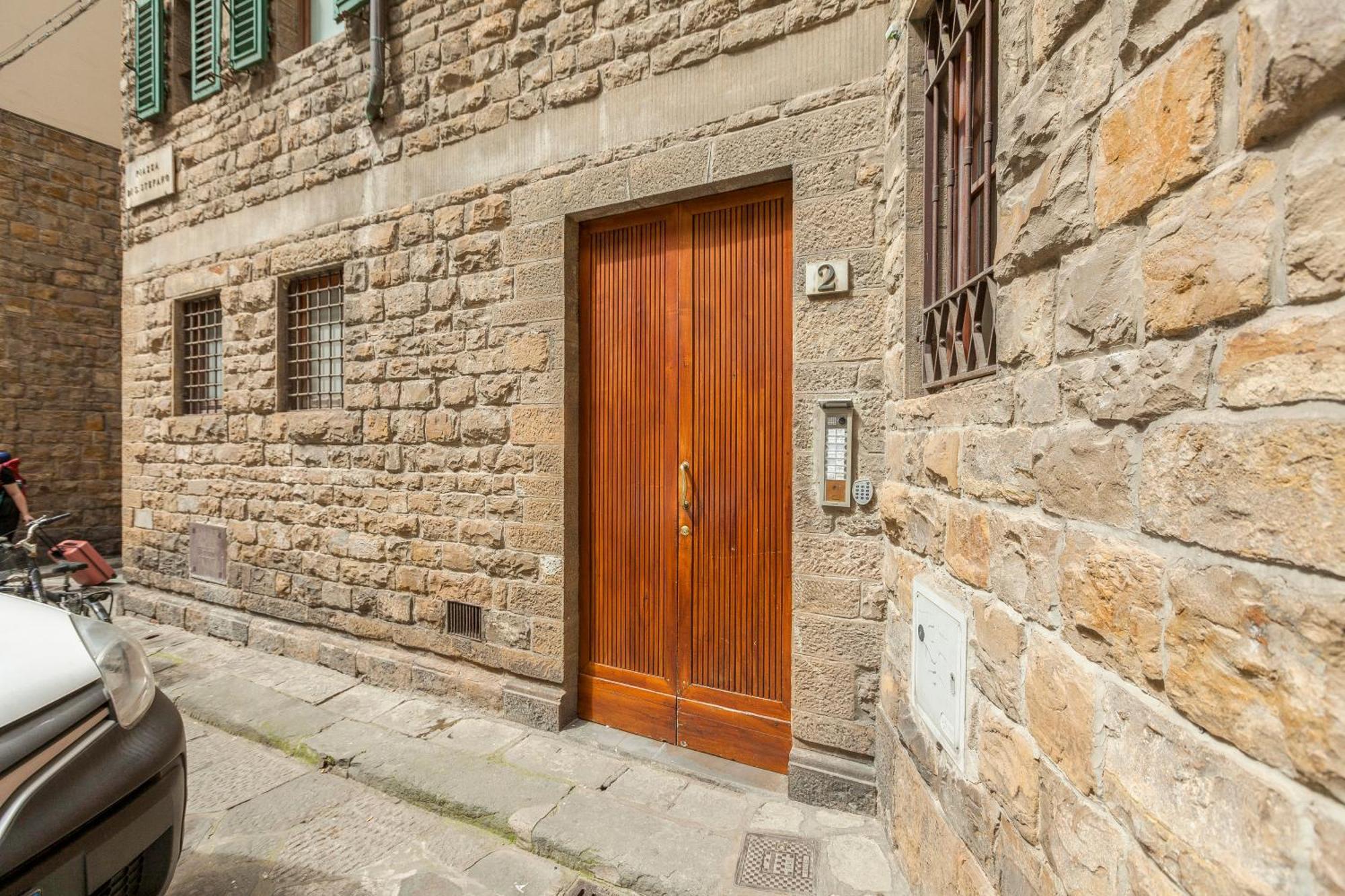 Mamo Florence - Santo Stefano Apartment ภายนอก รูปภาพ